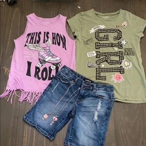 2 shirts. 2 necklaces. 1 pair of jean shorts